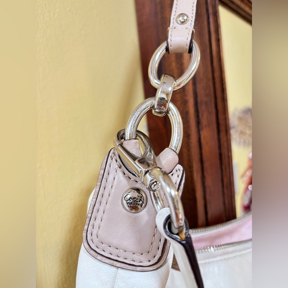 Coach Cream and White Women's Bag - Picture 12 of 15